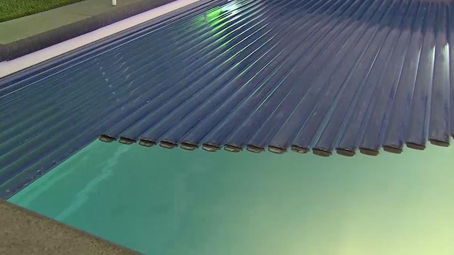 zwembadafdekking  piscine choisir