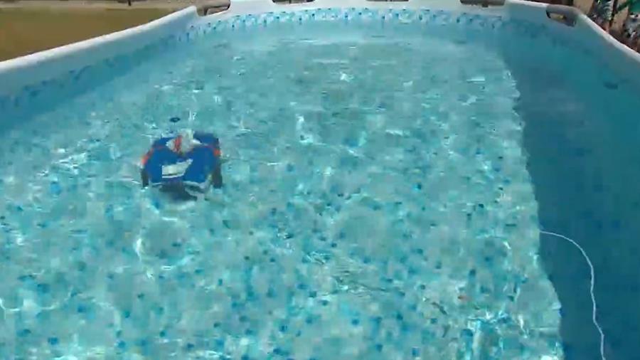robot entretenir piscine