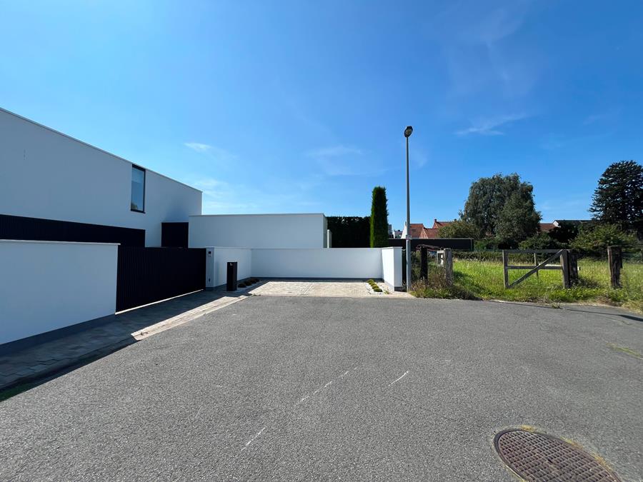 ETICS gevelsysteem blauwe hemel