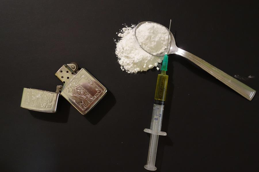 Drug spoon drogue cuillère